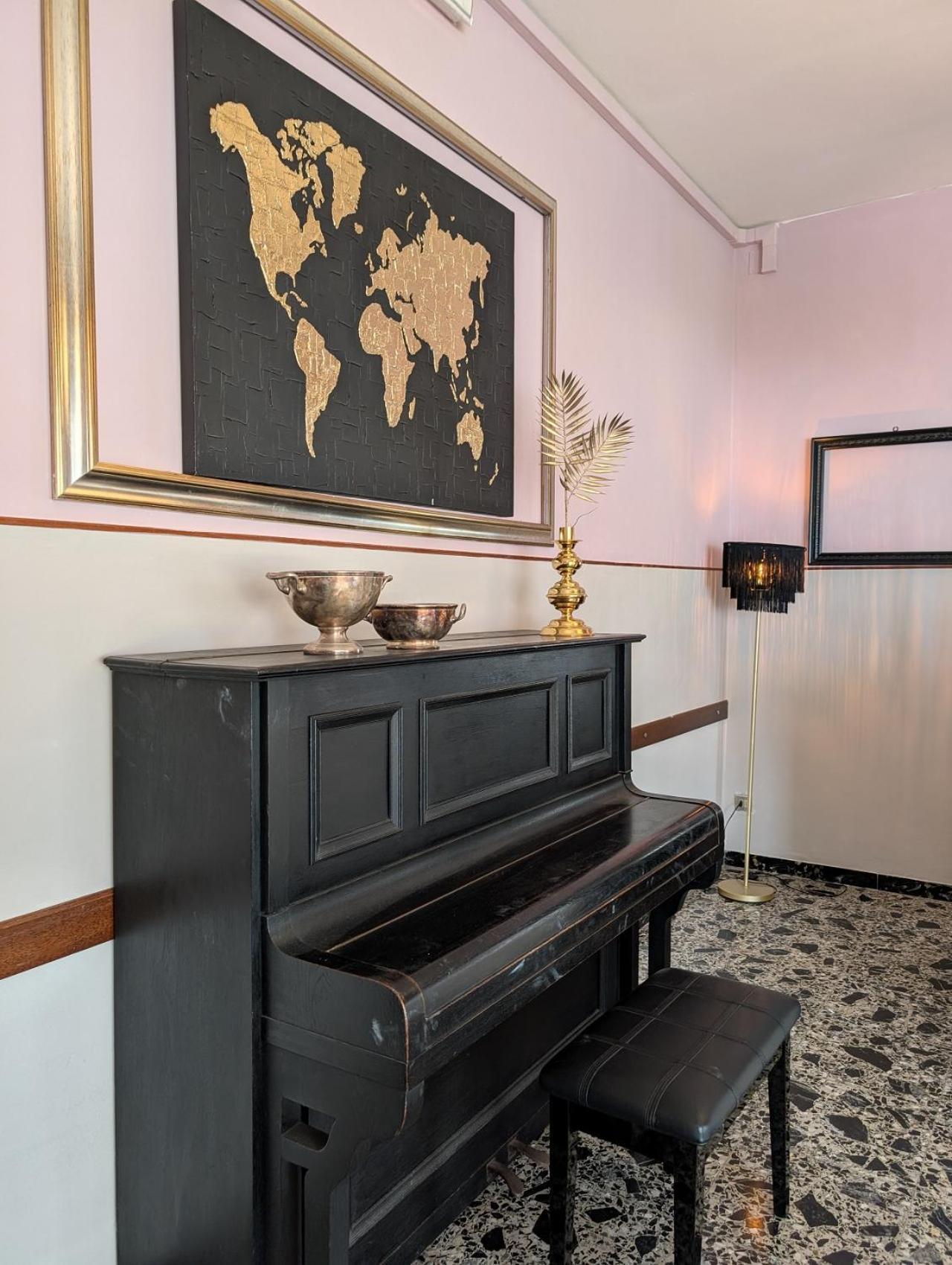 Villa Antonietta Rooms & Coffee Cesenatico Ngoại thất bức ảnh